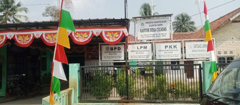 Dua Warga Cicadas Telah Diberikan Bantuan Pemerintah