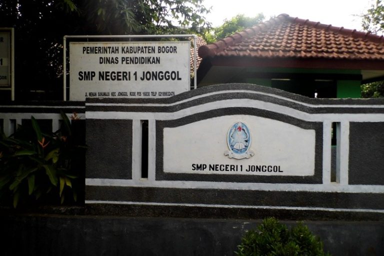SMPN 1 Jonggol Patok Uang Sumbangan 500 Ribu per Siswa