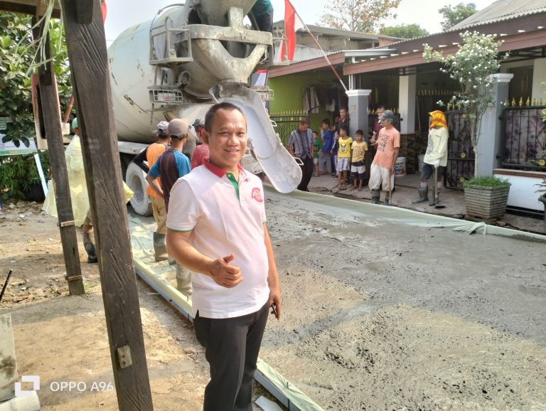 Samisade 2023, Pemdes Ciangsana Betonisasi Jalan Desa dan Saluran Drainase