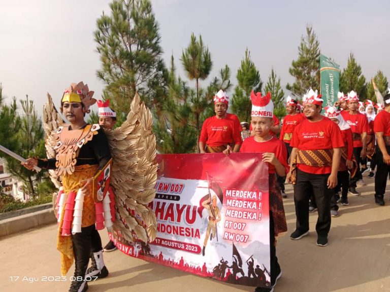 Warga PHPM RT 07 Optimistis Ada di Barisan Para Juara Festival Karnaval