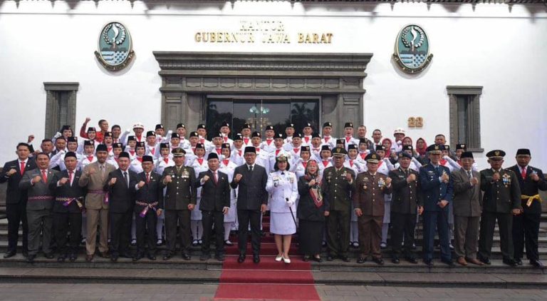 Paskibra jadi Unggulan di SMAN 1 Klapanunggal
