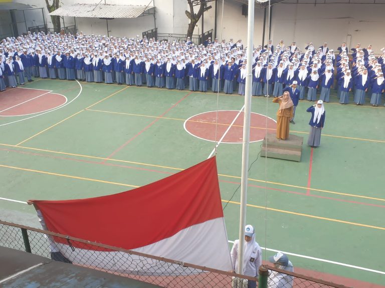Ratusan Siswa Smanel Diterima di PTN dan Lulusannya Banyak Berkiprah