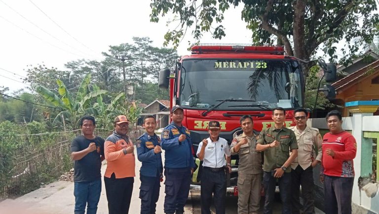 KENCANA Kirim Air Bersih ke Babakan Ngantai