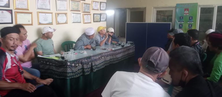 Pedagang Pasar Leuwiliang yang Kiosnya Terbakar Direlokasi Sementara ke Terminal