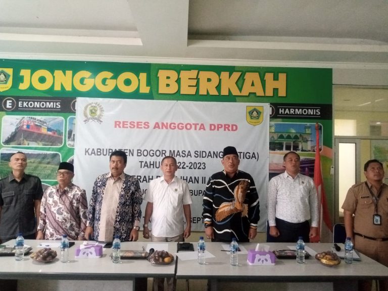 Reses Dewan di Jonggol Paparkan Keberhasilan Program