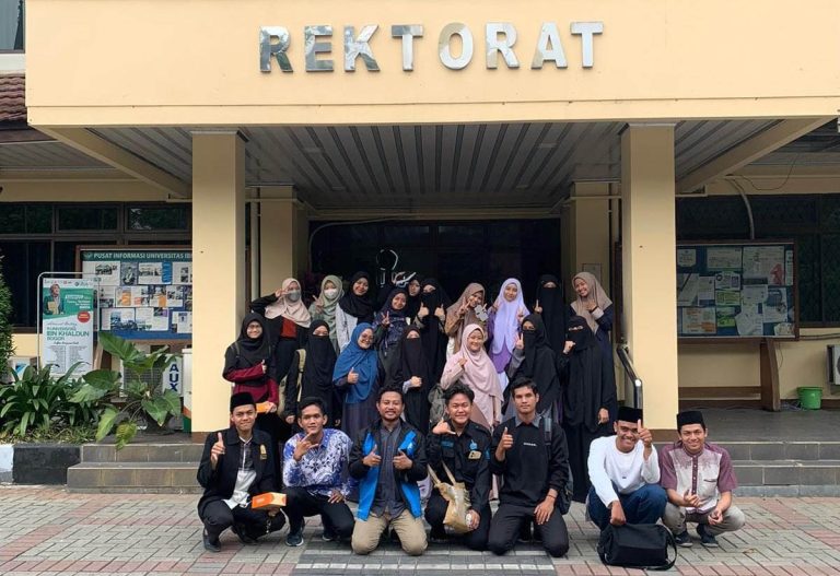 ASKI UIKA Bogor Support 35 Mentor Dalam Program B2QI