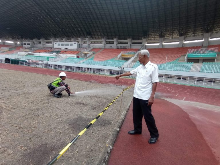 Uwak Yadi, Kasubag Rasa Pengawas