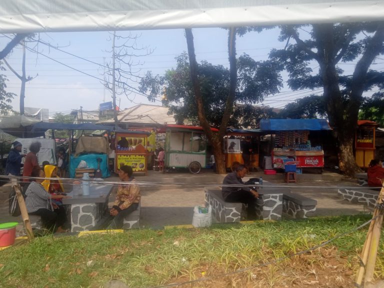 Dinilai Proyek Asal-asalan, Ratusan Juta Duit Rakyat di Taman Ciawi Mubazir