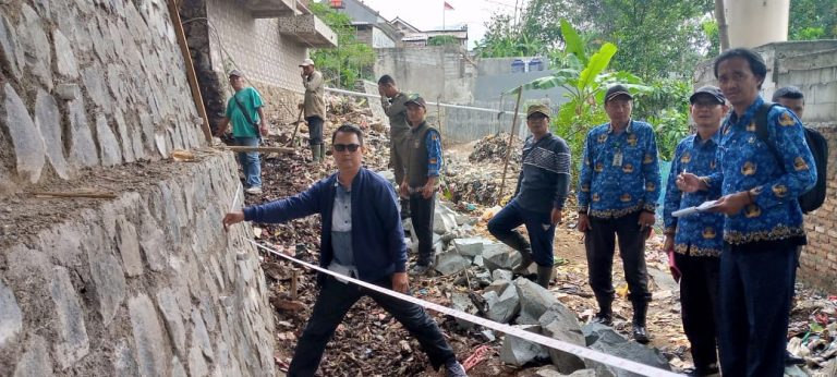 Libatkan UPT Jalan dan Pendamping Desa, Samisade Tahap Pertama Dicek Tim Monev Kecamatan Dramaga