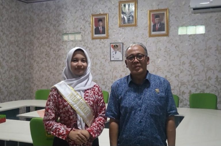 Membanggakan, Kanaya Laila Wahda Pelajar SMPN 2 Sukaraja Wakili Jabar di Final Putri Batik Nasional 2023
