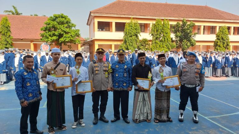 Kapolsek Gunung Putri Adakan Lomba Adzan, Ini Para Juaranya