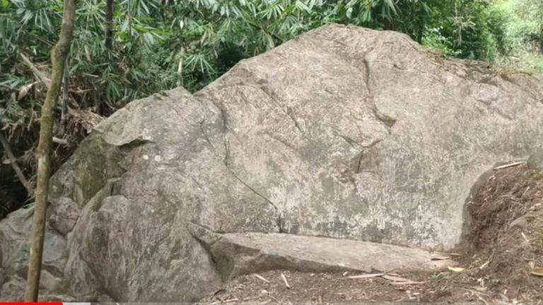 Temuan Reflika Gunung Salak Hebohkan Warga Tenjolaya