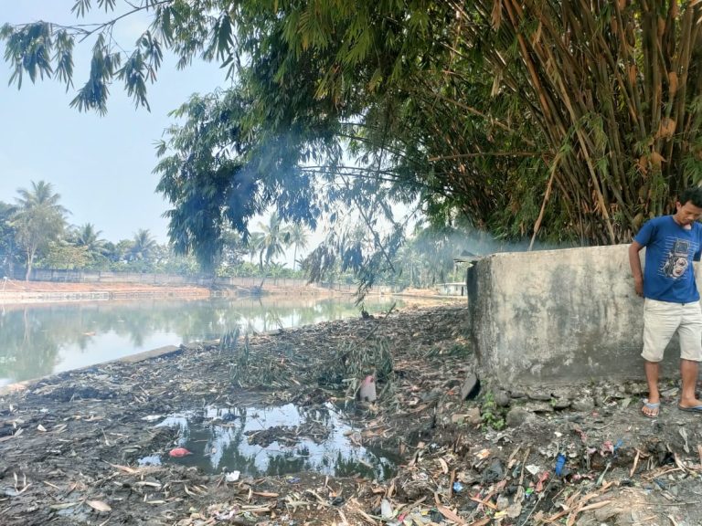 Kelanjutan Proyek Normalisasi Setu Cibanteng Dipertanyakan Warga