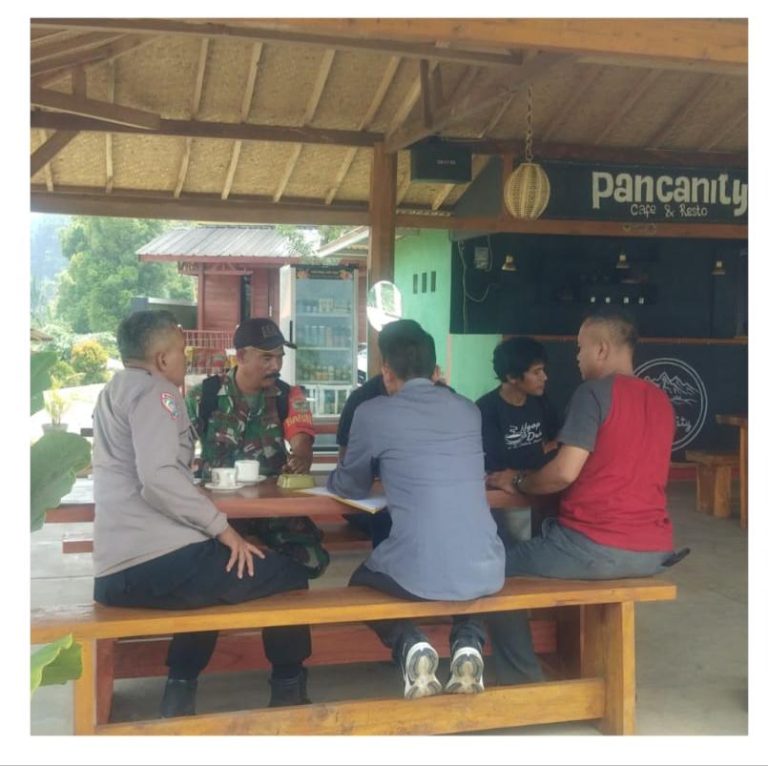 Sinergitas TNI – Polri, Polsek Sukamakmur Jelang Pemilu 2024 Lakukan OMB