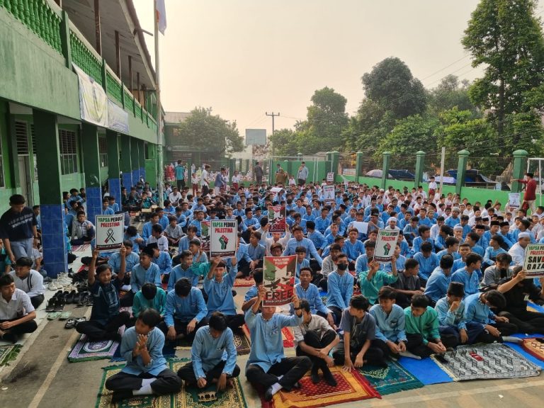 Do’a Untuk Saudara di Palestina, Ini yang Dilakukan Siswa Yapsa