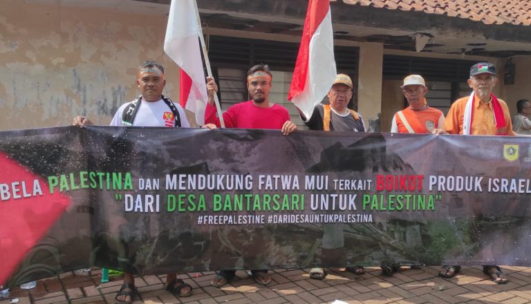 Peduli Palestina, Warga Bantarsari Gelar Aksi Boikot Produk Israel