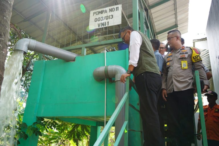 Desa Bojong Kulur Dapat Bantuan Pompa Air dari Bupati, Ini Harapan Kurnia Indra