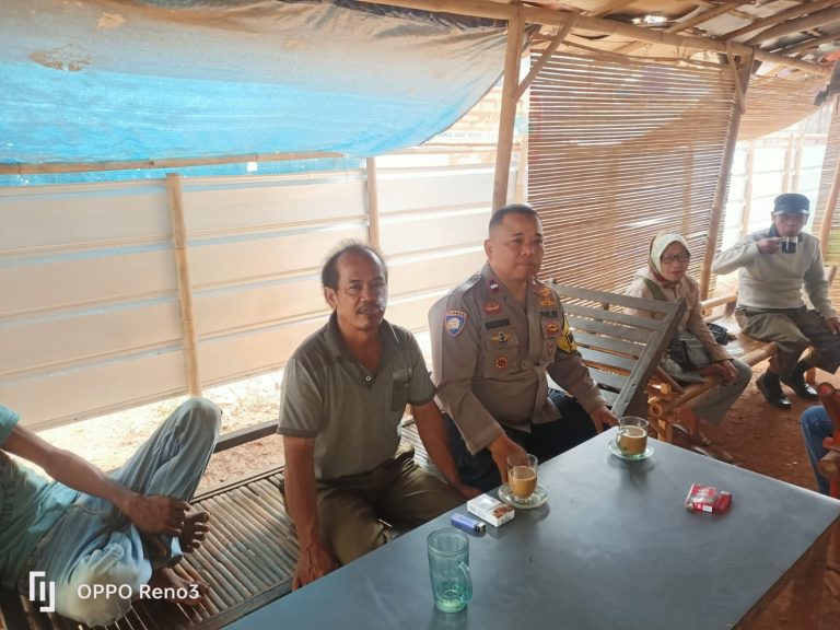 Bhabinkamtibmas Desa Gandoang Sambangi Warga Binaan Jaga Kamtibmas