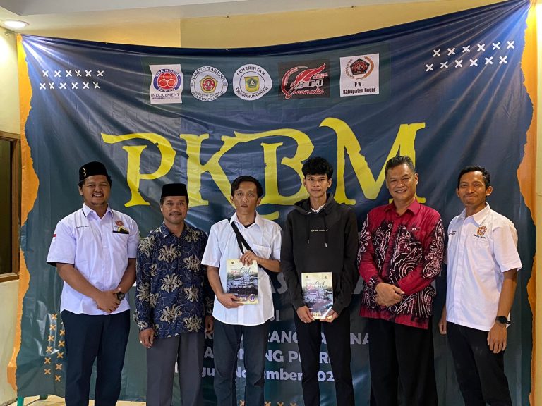 Karang Taruna Desa Gunung Putri Launching PKBM Satria Bakti