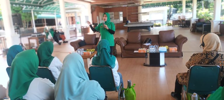 Elly Rachmat Yasin Akan Mendorong Pengembangan Kawasan Olahraga Pakansari