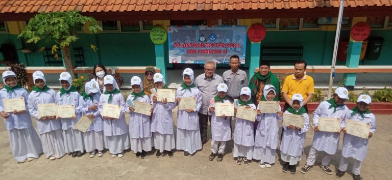 Jadi Duta Kesehatan di Sekolahnya, SDN Cinangka 01 Lantik Dokter Kecil