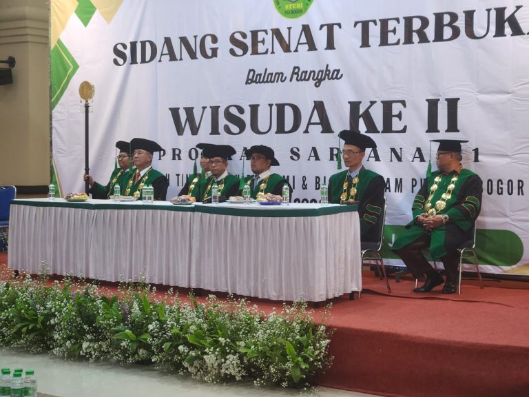 STEBI PUI Bogor Wisuda 70 Sarjana Ekonomi Program Studi Ekonomi Syari’ah