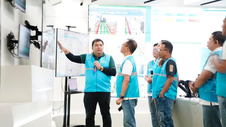 Kesiapan Kelistrikan Nataru Ditinjau Langsung Direktur PLN