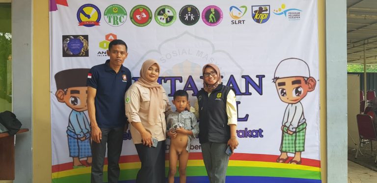 Ratusan Anak di Gunung Putri Dikhitan IPSM