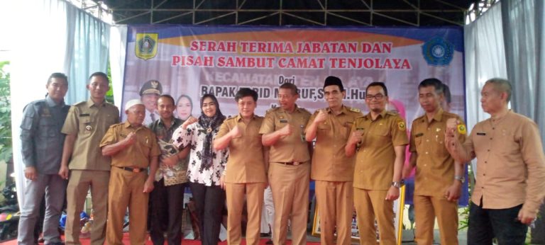 Naik Jabatan Jadi Kadinsos, Camat Tenjolaya Farid Izin Pamit