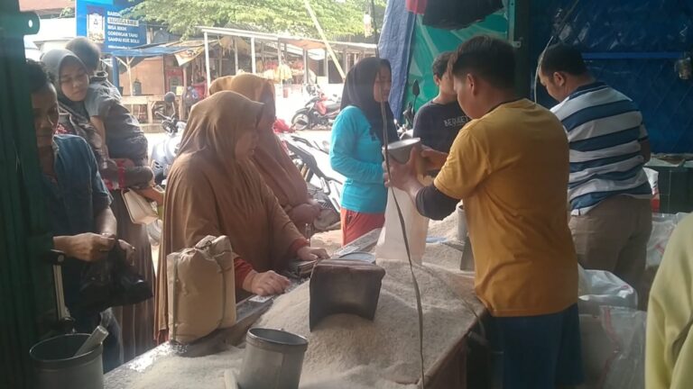 Kenaikan Harga Beras di Pasar Leuwiliang Turunkan Daya Beli Masyarakat