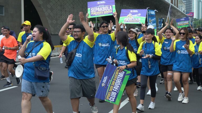 Meriah, CFD Fun Turun Minum 2024 di Jalan Sudirman Jakarta