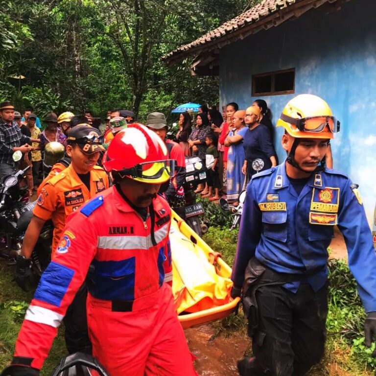 Heboh!! Dua Warga Tewas Terjatuh ke Dalam Sumur