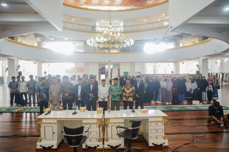 Ribuan Mahasiswa Baru UIKA Bogor 90% Dinyatakan Lulus Tes B2QI