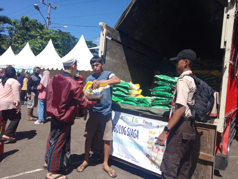 Harga Rata-rata Pangan Pokok Eceran di Kabupaten Bogor Masih Naik Turun