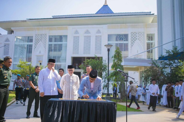 Peresmian Masjid Agung Al Isra Kota Bogor: Tonggak Keagamaan dan Sosial yang Bersejarah