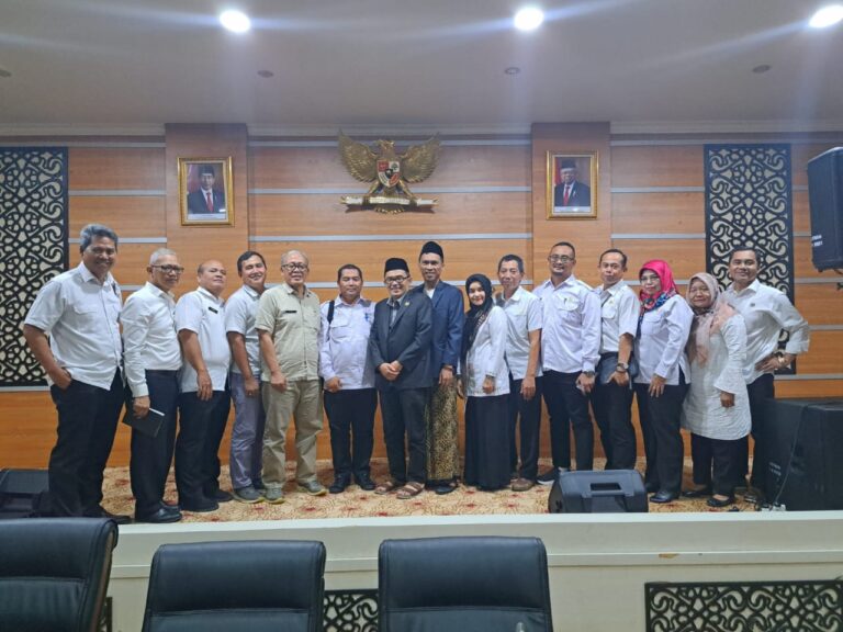 Kepsek se-Kabupaten Bogor Tagih Tukin