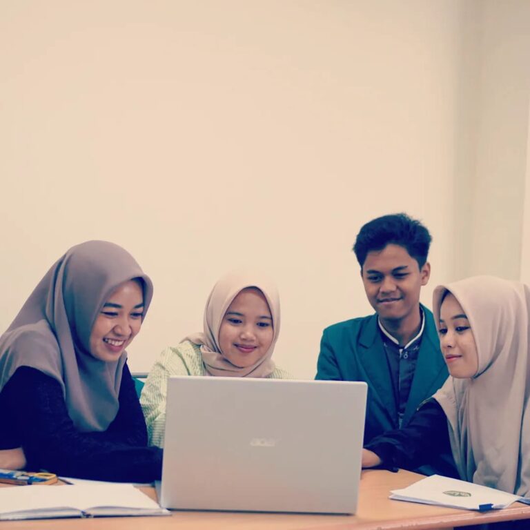 Kuliah Turun Lapang Jurusan KPI Beri Pengalaman Seru dan Berharga Bagi Mahasiswa