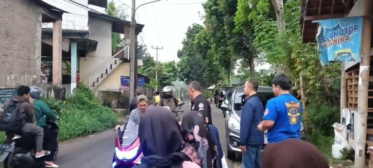 Komunitas Motor MAX ID Berbagi Takjil dan Santunan Anak Yatim