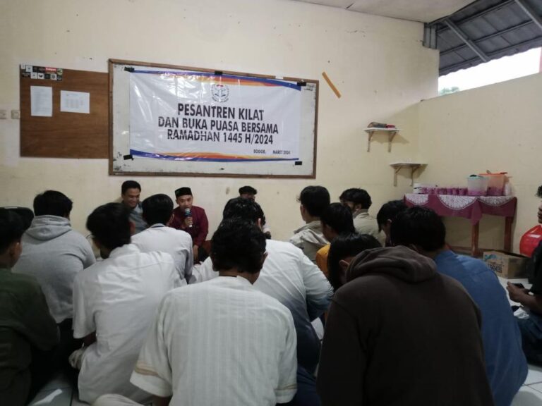 Akhir Libur Sekolah, PKBM Bakti Nusa Gelar Sanlat dan Bukber