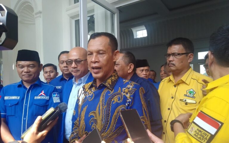 Tiga Partai Melakukan Ikatan Cinta, Begini Kata Jaro Ade