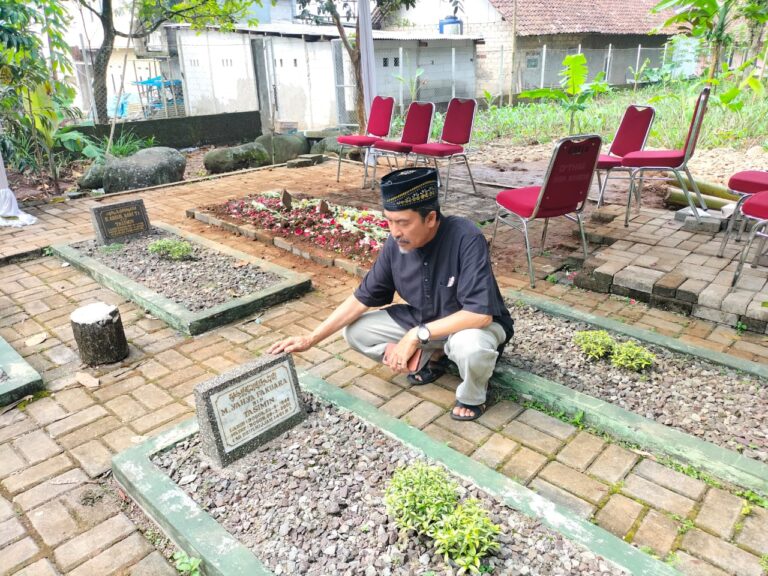 Inmemorial Alm Bpk Ir Abas TS: Pendiri dan Ketua Pembina Yapic Bogor