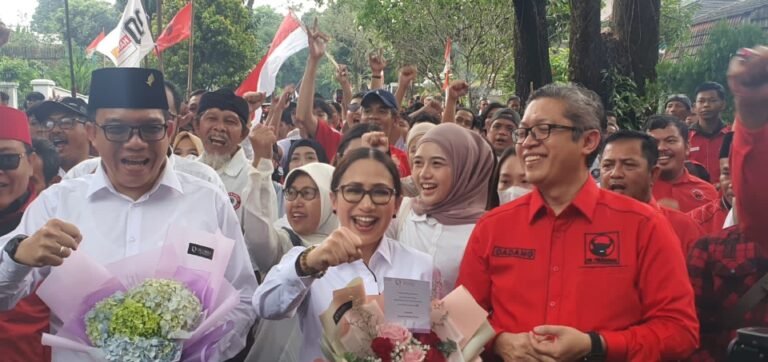 Rena-Teddy Janjikan Buka Lapangan Kerja