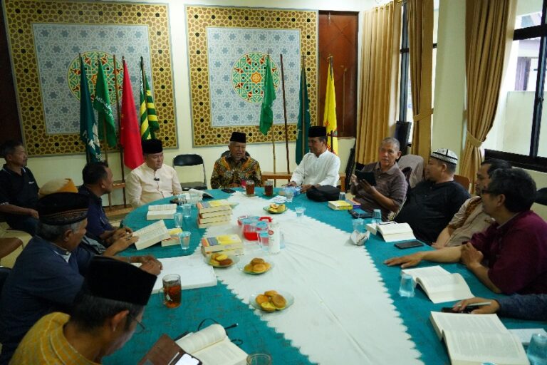 Tokoh NU dan Muhammadiyah Bersatu Dukung Dokter Rayendra-Eka Maulana