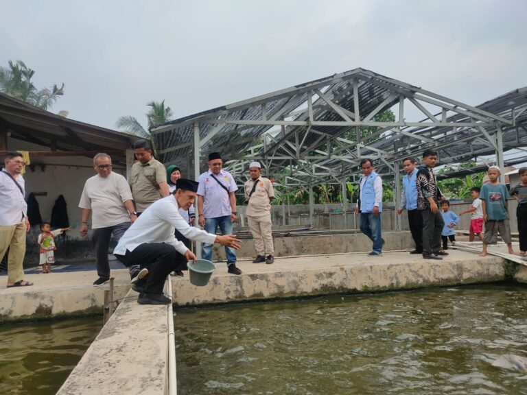 Jangar Putatnutug Curahkan Keluh Kesah ke Jaro Ade