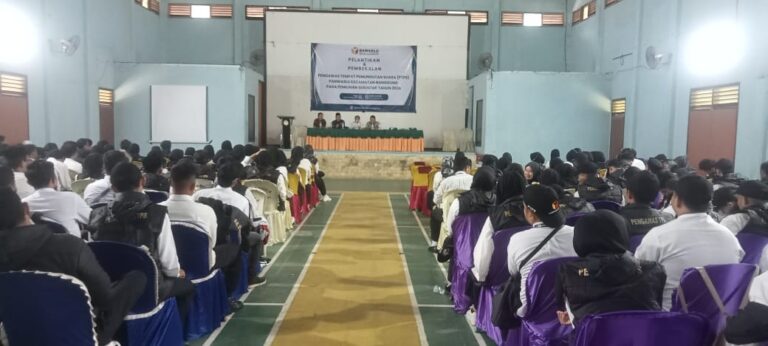 Siap Awasi Pilkada, Ratusan Pengawas TPS Nanggung Dilantik