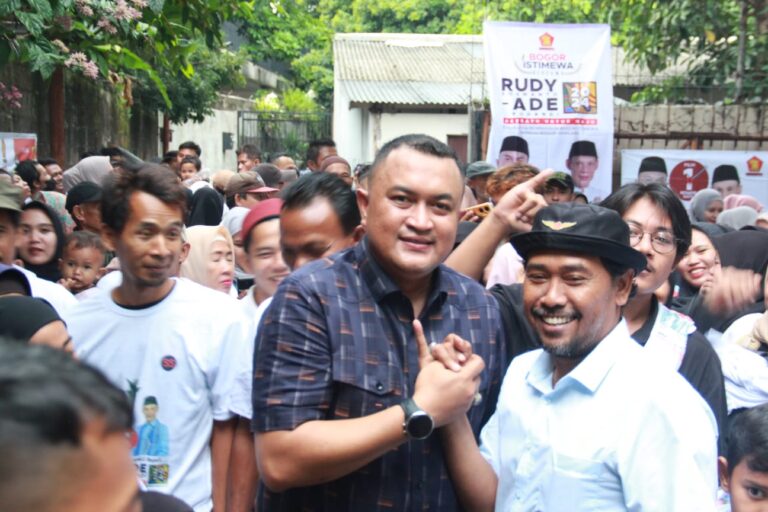 Sapa Warga Sukaraja dan Babakan Madang, Cabup Rudy Susmanto Targetkan Kemenangan 80 Persen