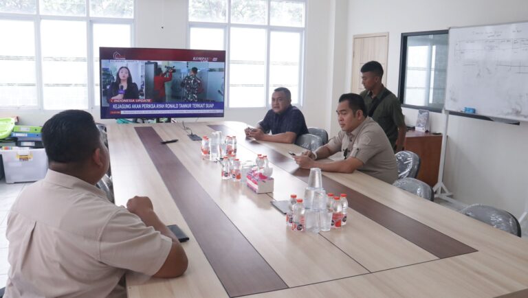 Cabup Bogor Rudy Susmanto Penuhi Panggilan Bawaslu, Buktikan Menghormati Proses Hukum yang Berlaku