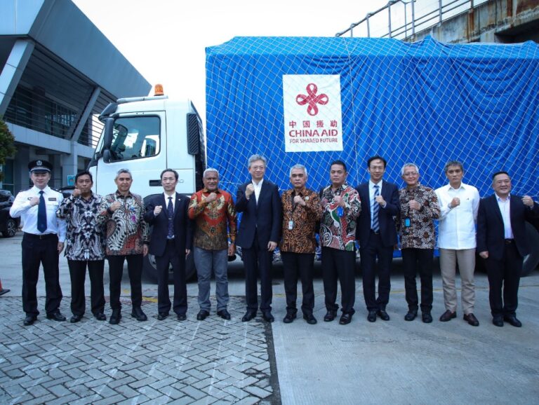 BNN RI Terima Hibah Peralatan Inspeksi Anti Narkoba Dari Pemerintah Tiongkok