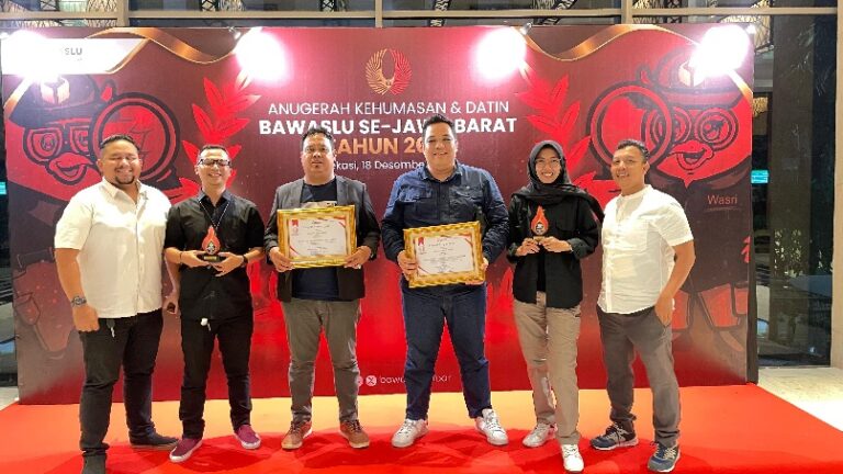 Keren, Bawaslu Borong Dua Penghargaan di Jabar