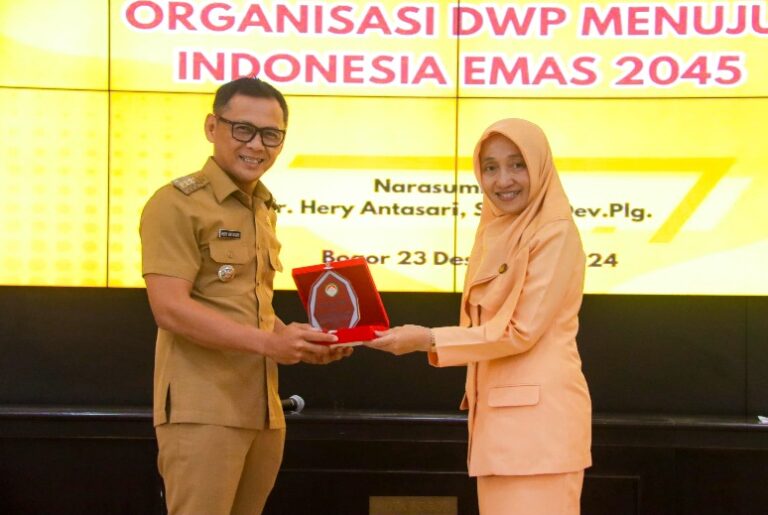 Peringati HUT ke-25, Pj Wali Kota Tekankan Peranan DWP